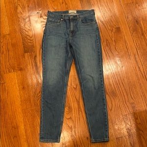 Everlane High-Rise Skinny Jean